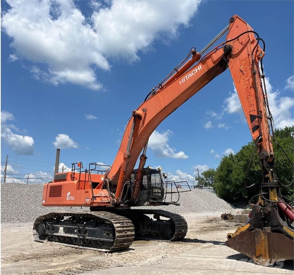 Hitachi EX750-5 Pásová rýpadla