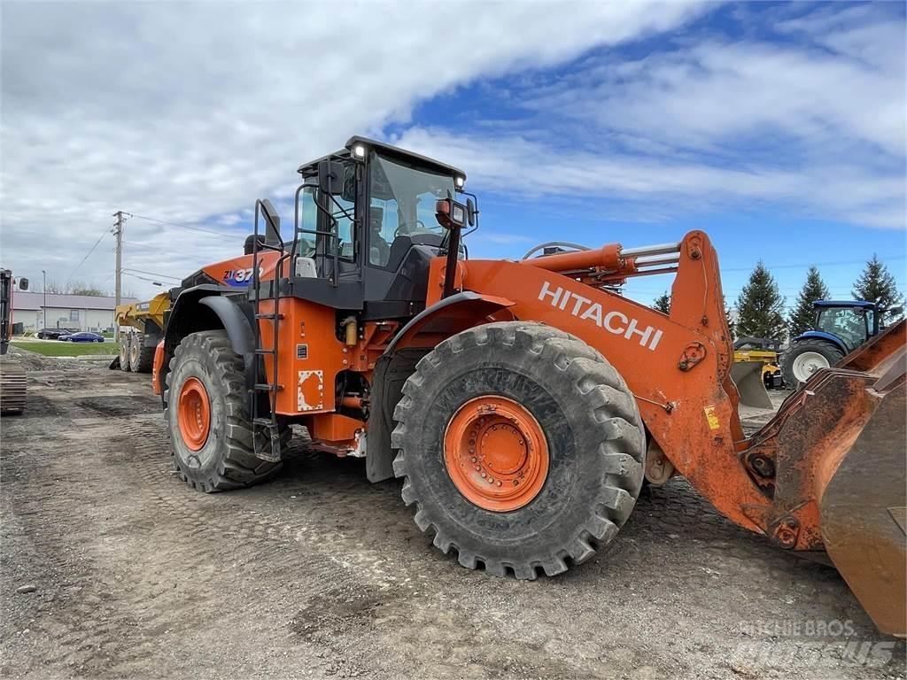 Hitachi ZW370-6 Kolové nakladače