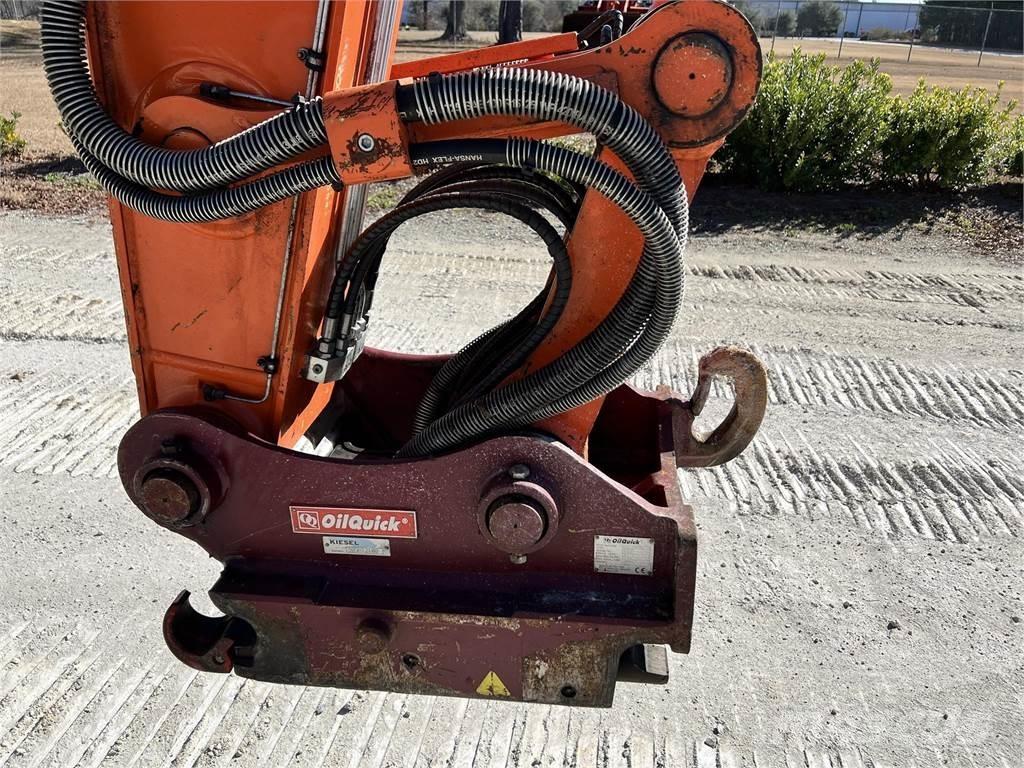 Hitachi ZX210 LC-6 Pásová rýpadla