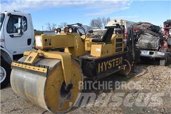 Hyster C350D Tandemové válce