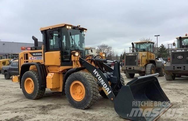 Hyundai HL930A Kolové nakladače