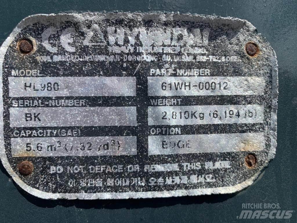 Hyundai HL980 Kolové nakladače