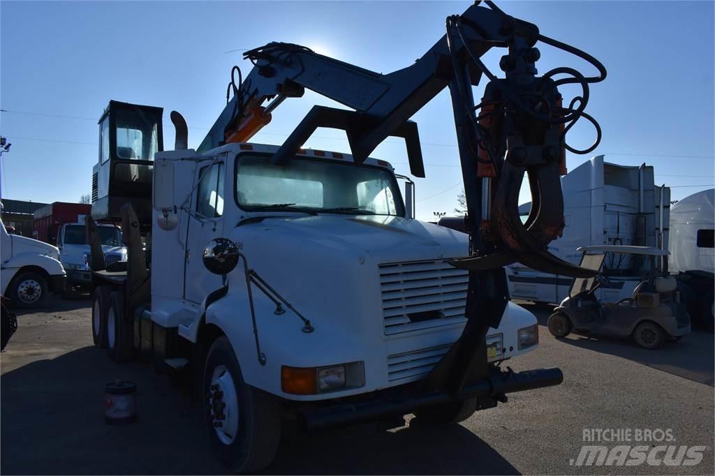 International 8200 Autojeřáby, hydraulické ruky
