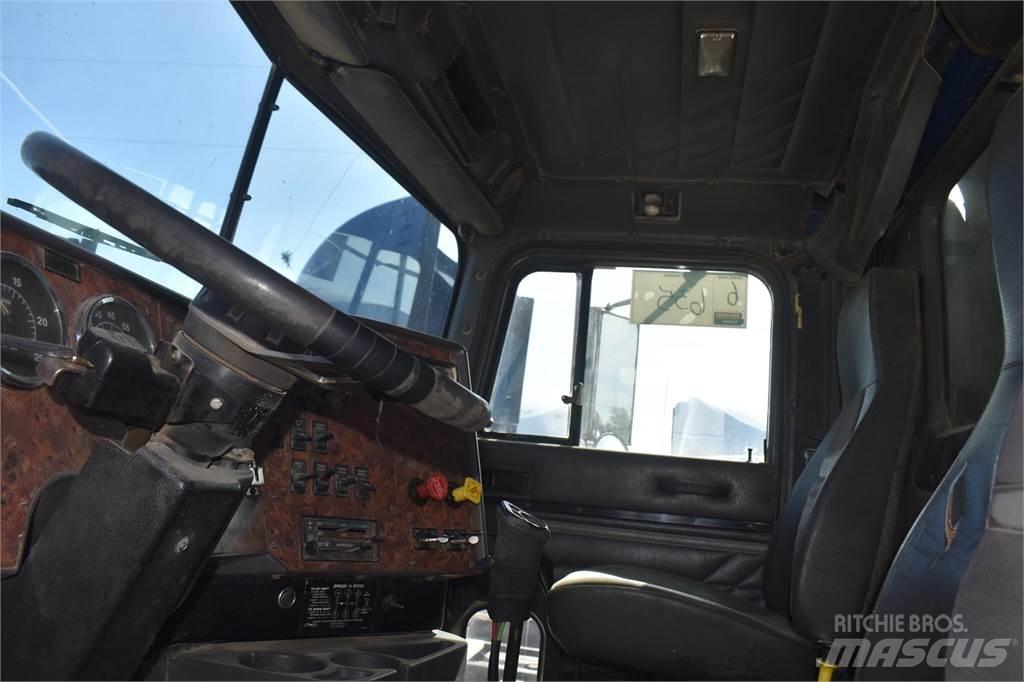 International 9400 Sklápěče