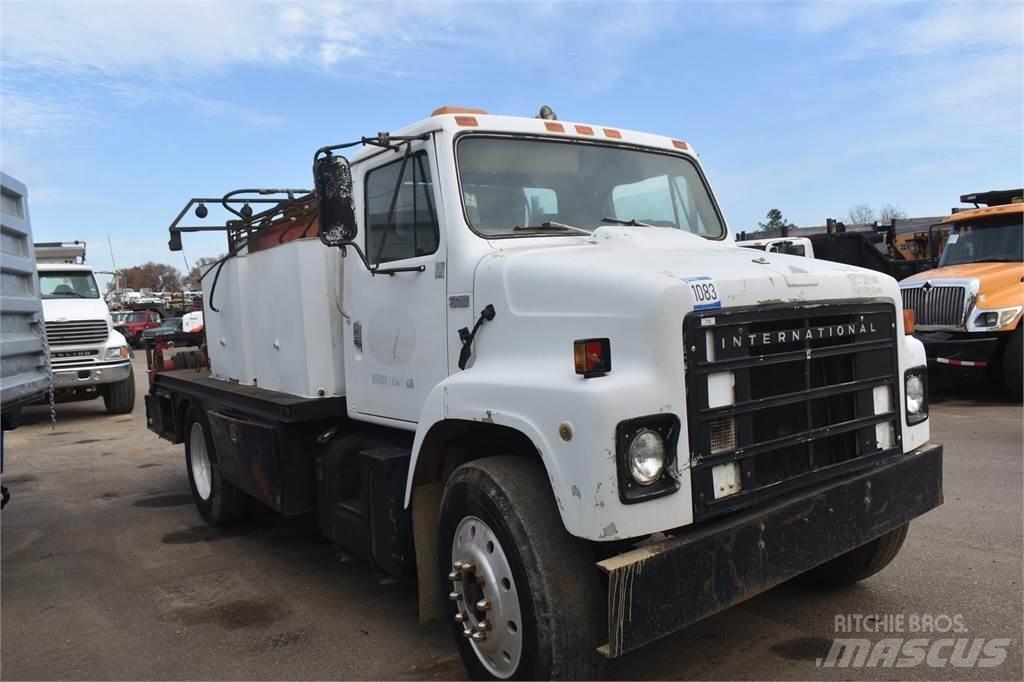 International S2300 Cisternové vozy