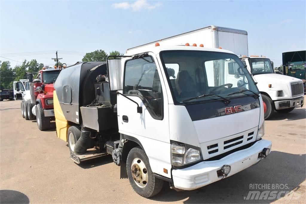 Isuzu NPR Zametací vozy