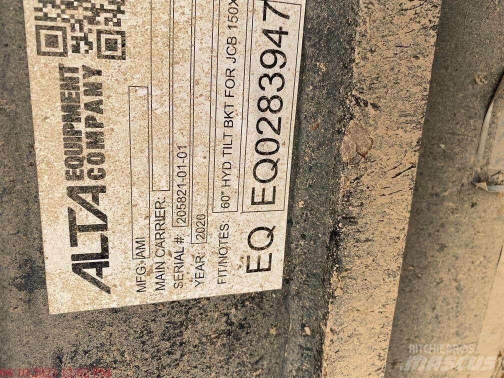 JCB 131X LC Pásová rýpadla