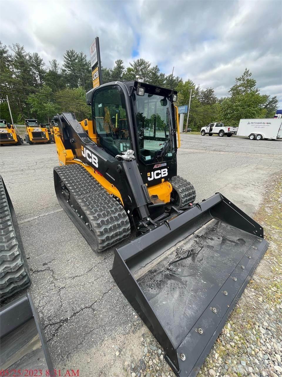 JCB 270T Smykem řízené nakladače