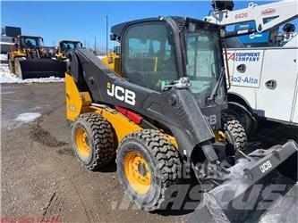 JCB 300 Smykem řízené nakladače