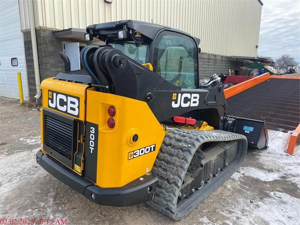 JCB 300T Smykem řízené nakladače