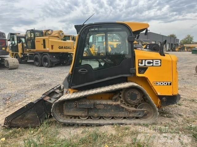 JCB 300T Smykem řízené nakladače