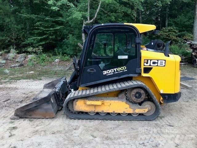JCB 300T Smykem řízené nakladače