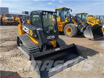 JCB 3TS-8T Smykem řízené nakladače