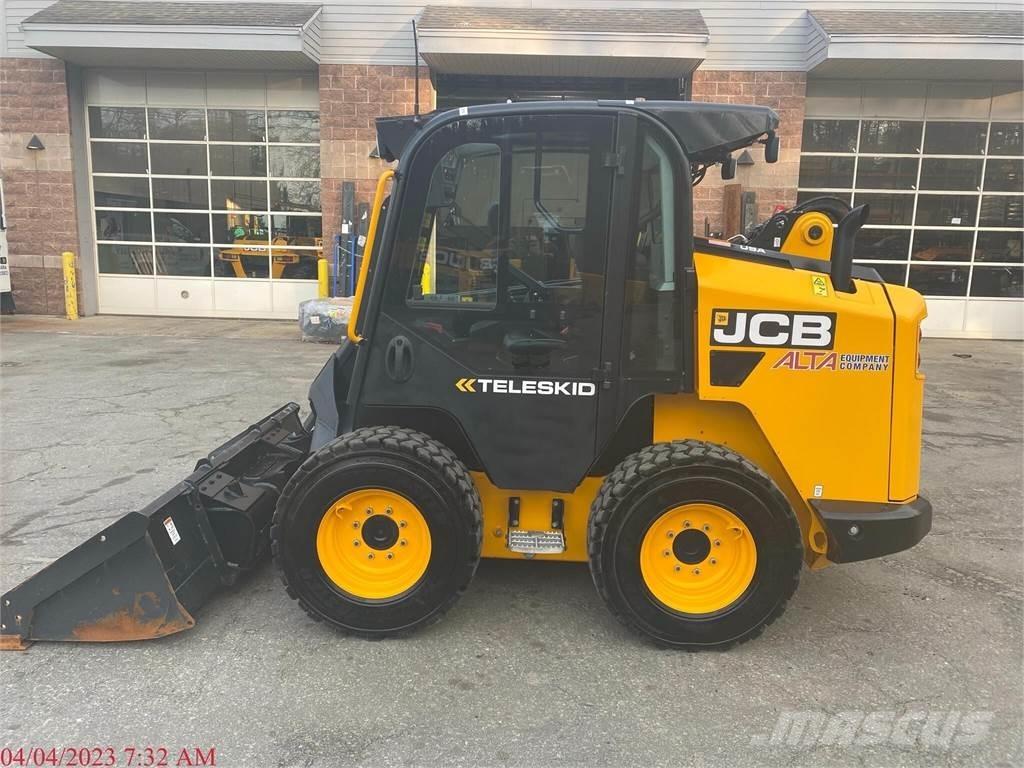 JCB 3TS-8W Smykem řízené nakladače