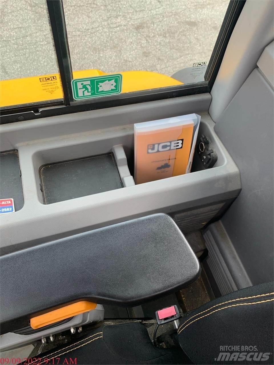 JCB 427HT Kolové nakladače