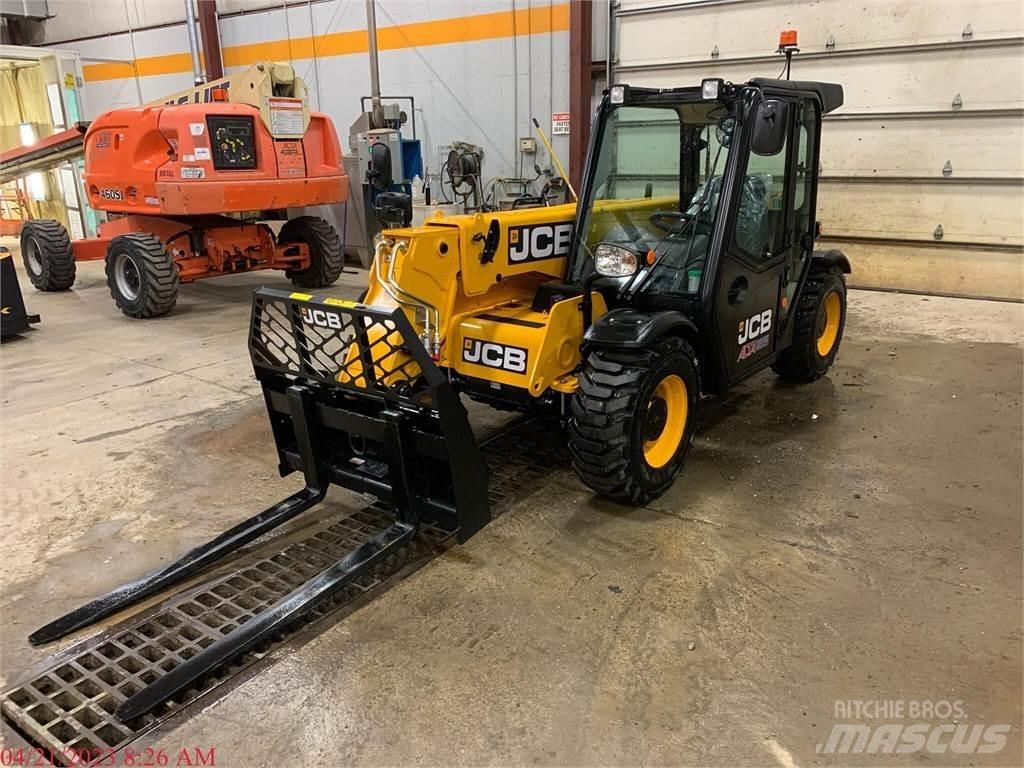 JCB 505-20TC Teleskopické manipulátory