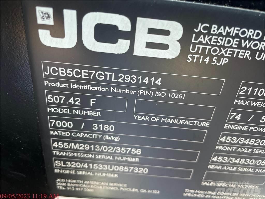 JCB 507-42 Teleskopické manipulátory
