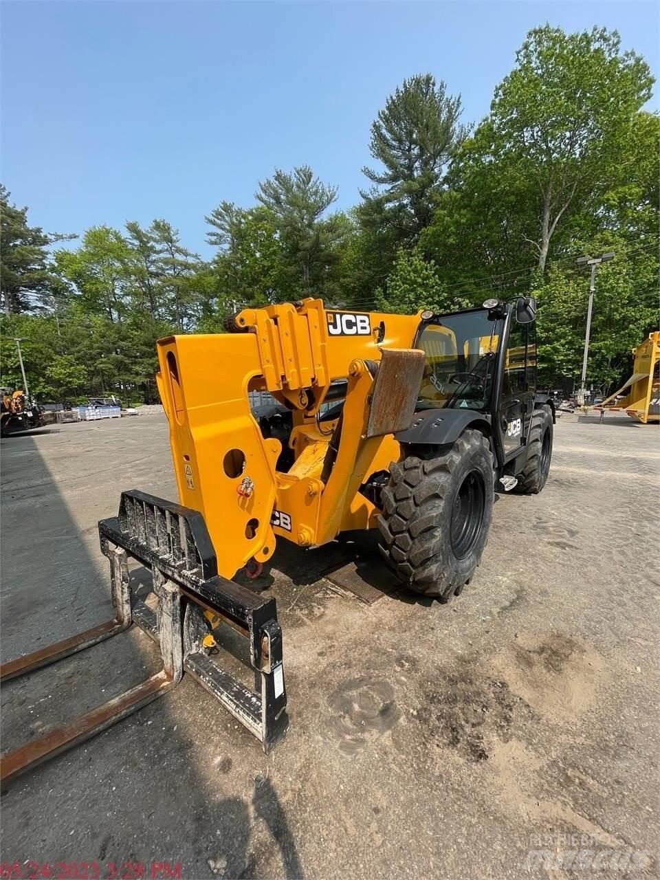 JCB 510-56 Teleskopické manipulátory