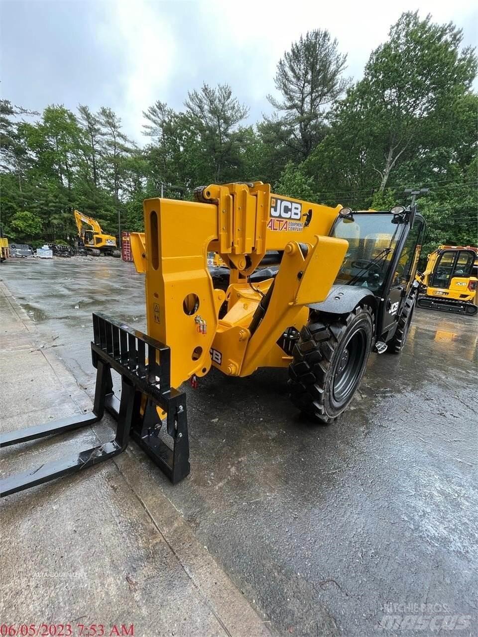 JCB 510-56 Teleskopické manipulátory