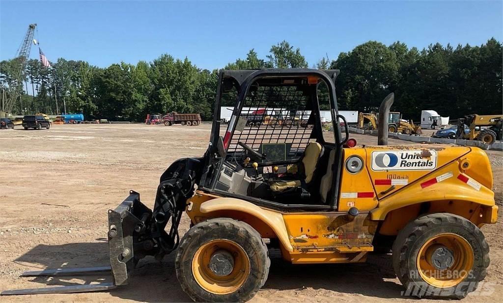 JCB 520 Teleskopické manipulátory