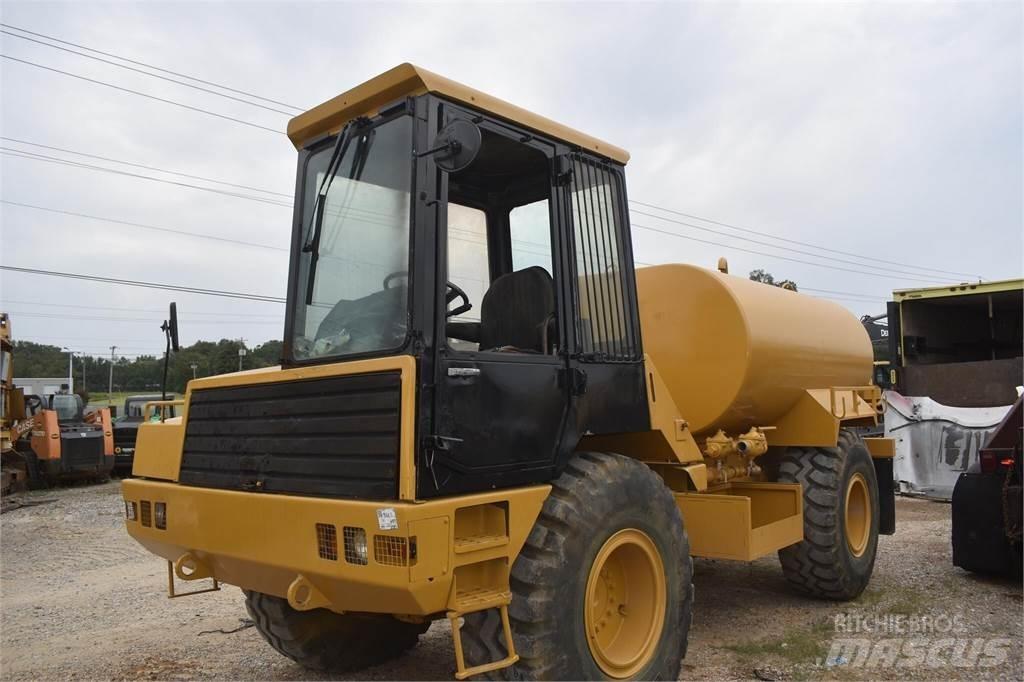 JCB 712 Cisterny na vodu