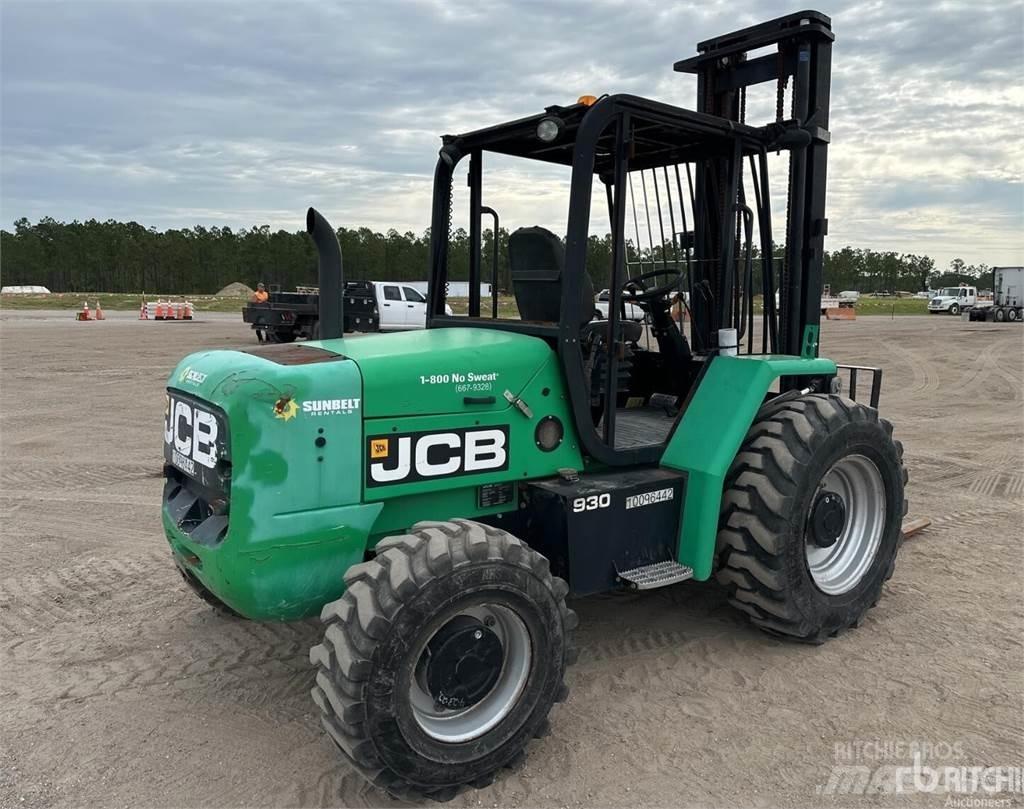 JCB 930 Terénní vysokozdvižné vozíky