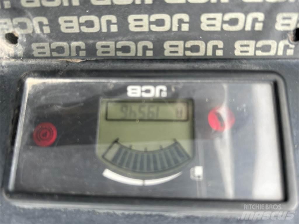 JCB 930 Terénní vysokozdvižné vozíky