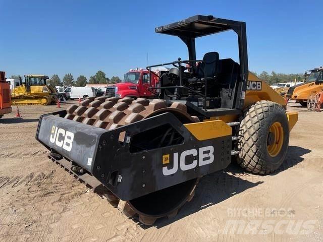 JCB VM117PD Skládkové kompaktory