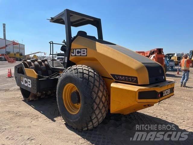 JCB VM117PD Skládkové kompaktory