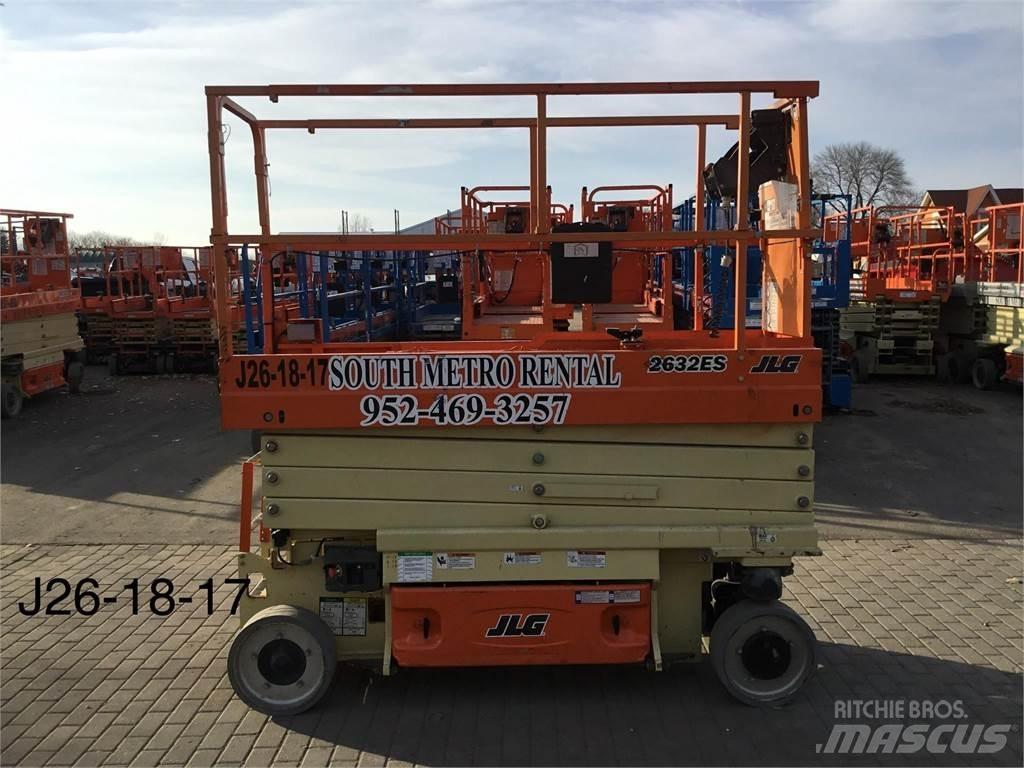 JLG 2632ES Nůžková zvedací plošina
