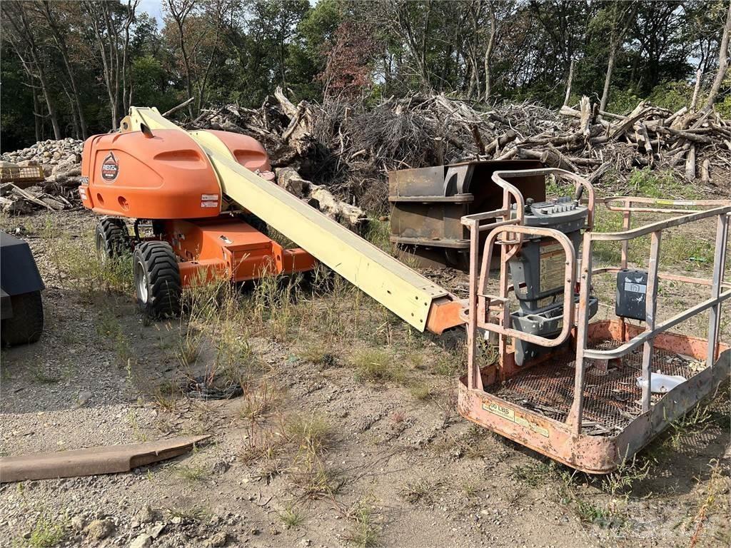 JLG 400S Teleskopické plošiny
