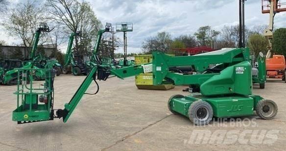 JLG E400AJPN Kloubové plošiny