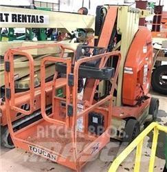 JLG TOUCAN 26E Vertikální sloupové výtahy