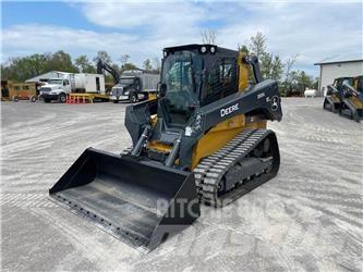 John Deere 333G Smykem řízené nakladače