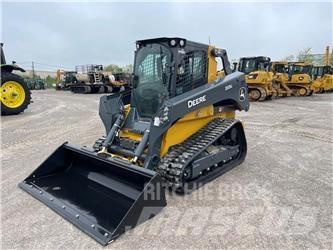 John Deere 333G Smykem řízené nakladače