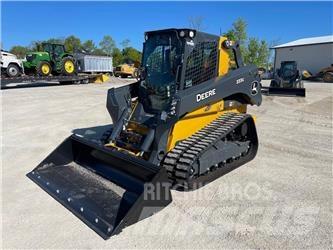 John Deere 333G Smykem řízené nakladače
