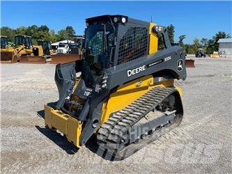 John Deere 333G Smykem řízené nakladače