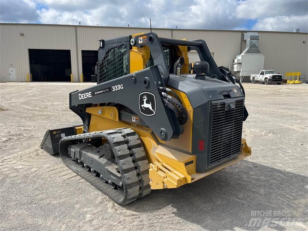 John Deere 333G Smykem řízené nakladače