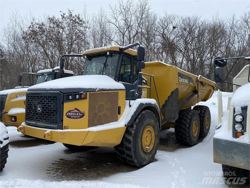 John Deere 460E Kloubové dempry