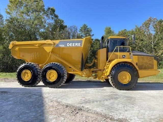 John Deere 460E Kloubové dempry