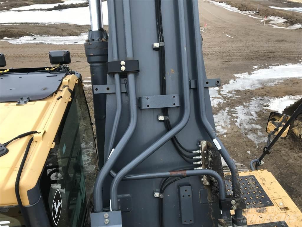 John Deere 470G LC Pásová rýpadla