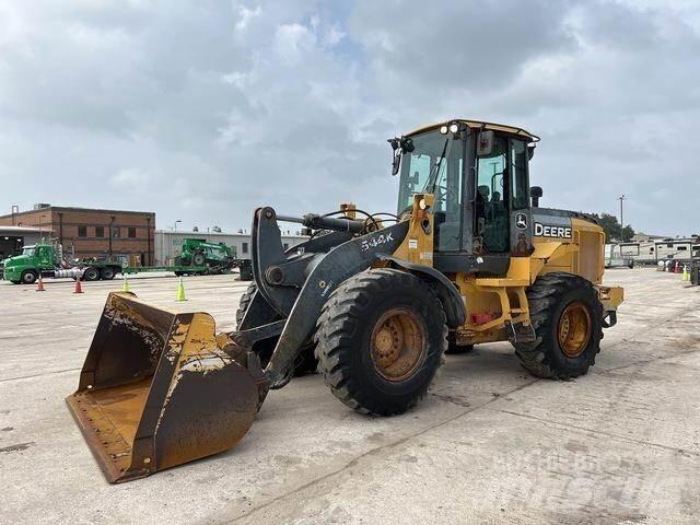 John Deere 544K Kolové nakladače