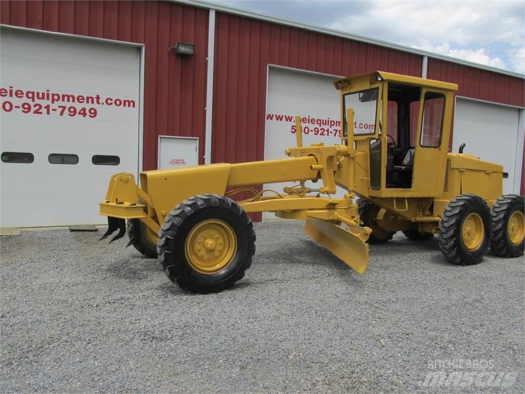 John Deere 570 Grejdry