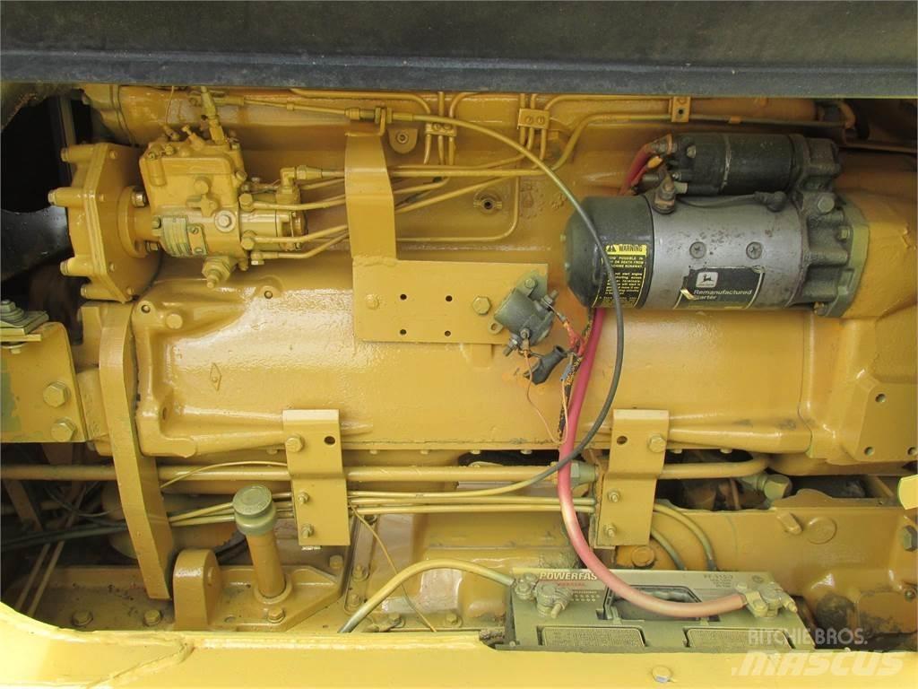 John Deere 570 Grejdry
