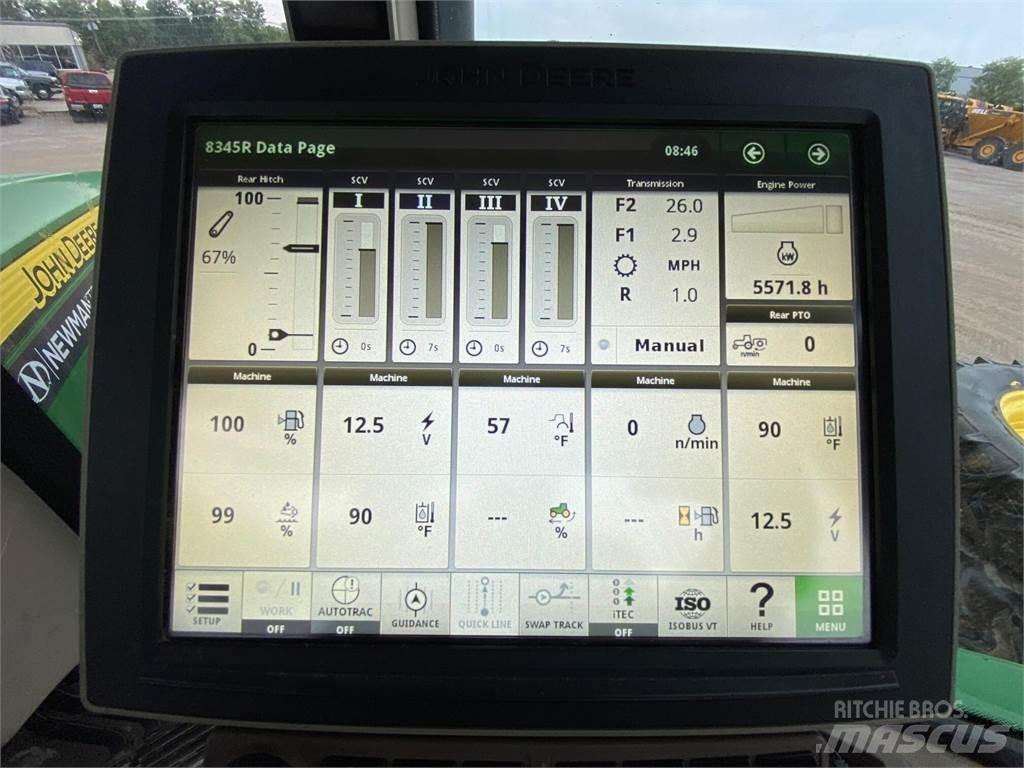 John Deere 8345R Traktory