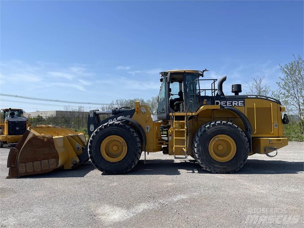 John Deere 844KIII Kolové nakladače