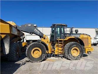 John Deere 844KIII Kolové nakladače