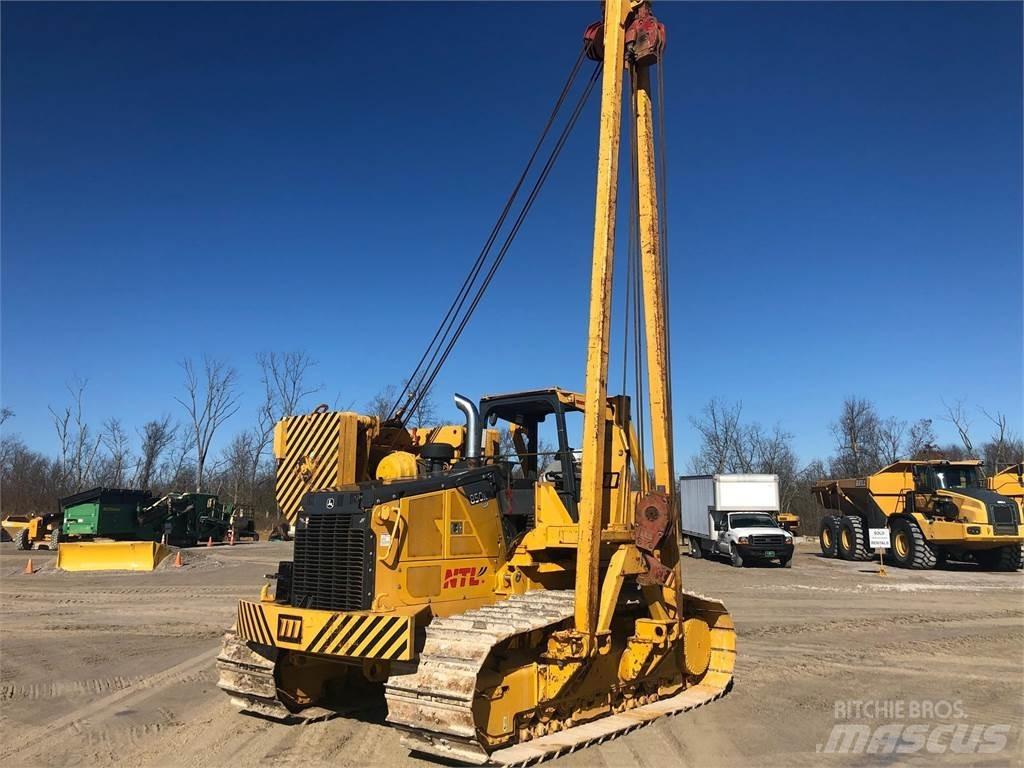 John Deere 850K LGP Pokladače potrubí