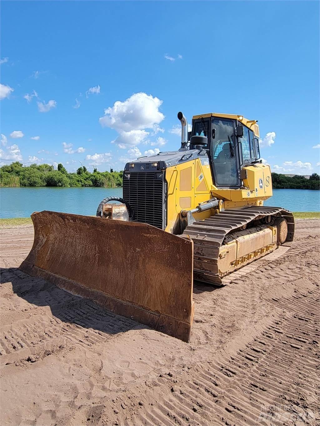 John Deere 850K WLT Pásové dozery