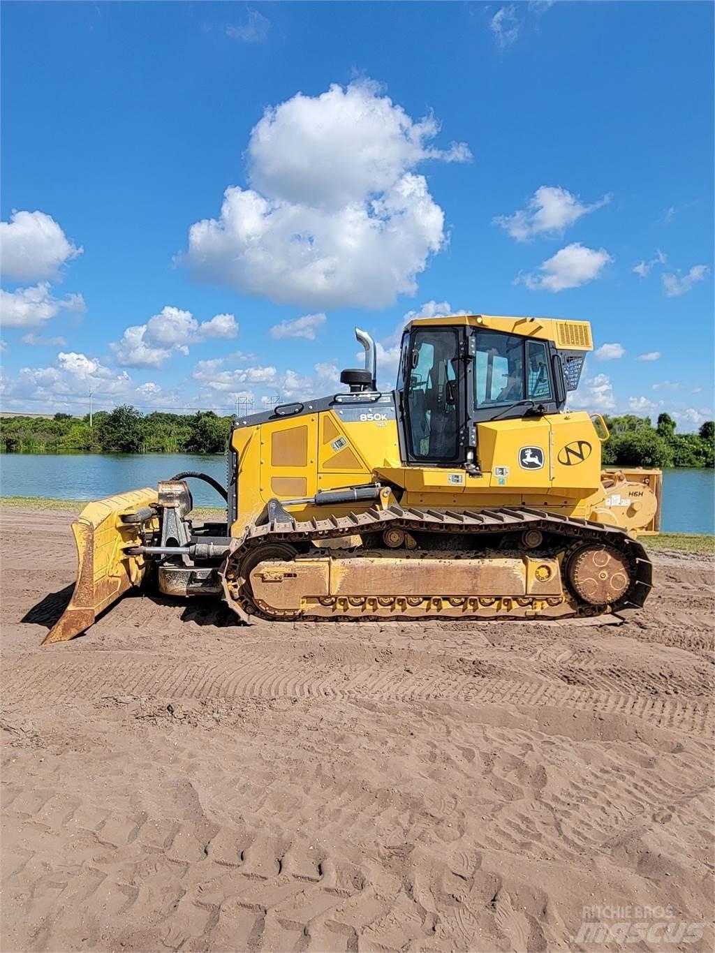 John Deere 850K WLT Pásové dozery